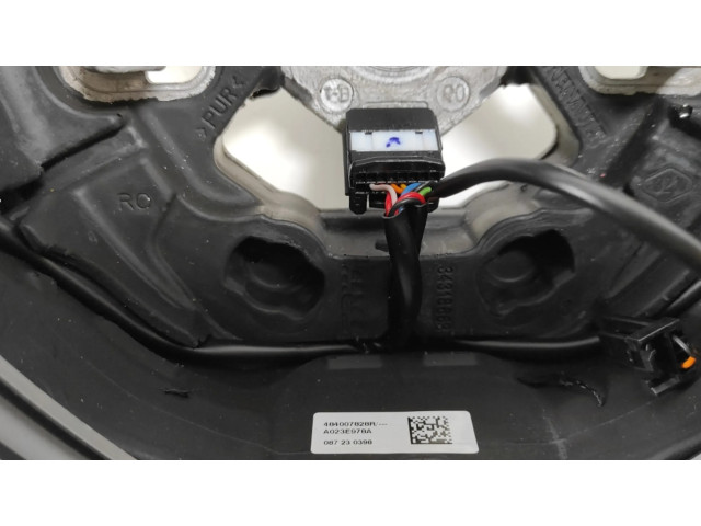 Руль Dacia Sandero III  2020- года 484007828R      