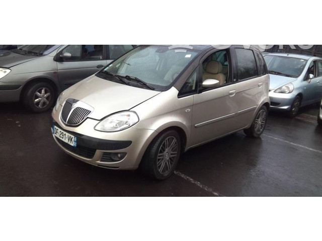 Зеркало электрическое Fiat Idea - года