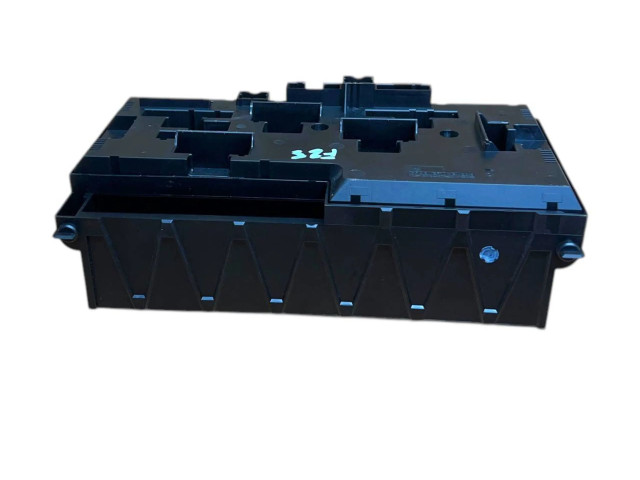 Блок предохранителей 9259467 BMW X3 F25