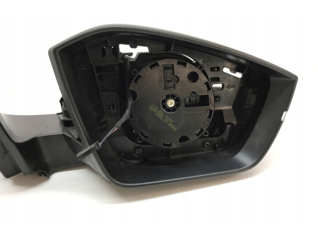 Зеркало электрическое Skoda Scala - года