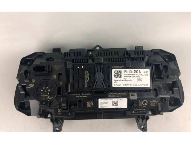 Панель приборов 6F0920790A Seat Tarraco