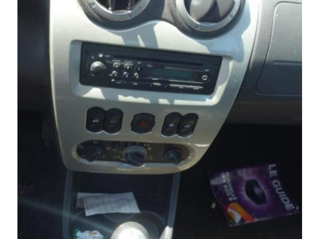 Вентилятор радиатора     214815057R    Dacia Logan I 