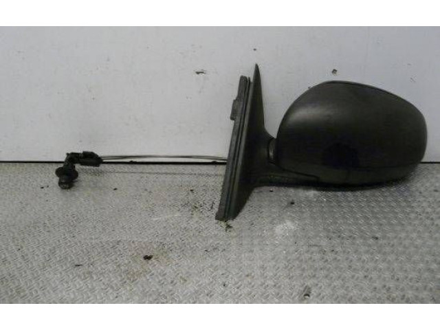 Зеркало электрическое Skoda Fabia Mk2 (5J) 2007 - 2014 года