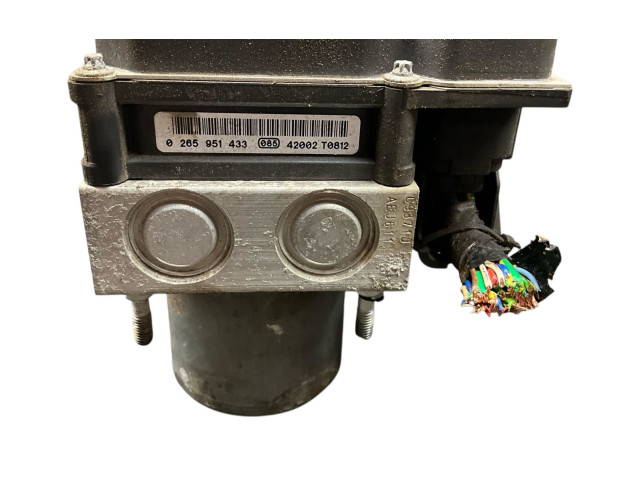 Блок АБС 9674677580, 0265230881   Peugeot  5008   -  года