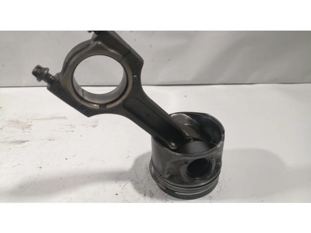 Поршень с шатуном 1741 BMW X5 E70 для дизельного двигателя 3.0