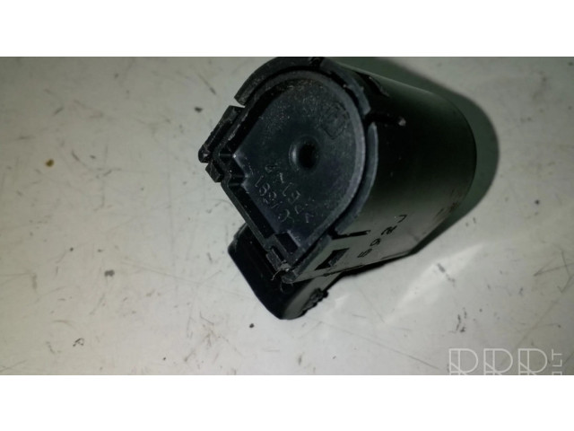 Датчик педали сцепления