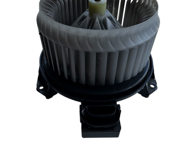 Вентилятор печки    AV2727000311   Suzuki SX4