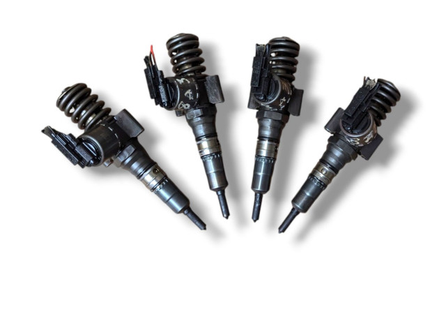 Форсунка 0414720404, 03G130073G Audi A3 S3 A3 Sportback 8P BKD