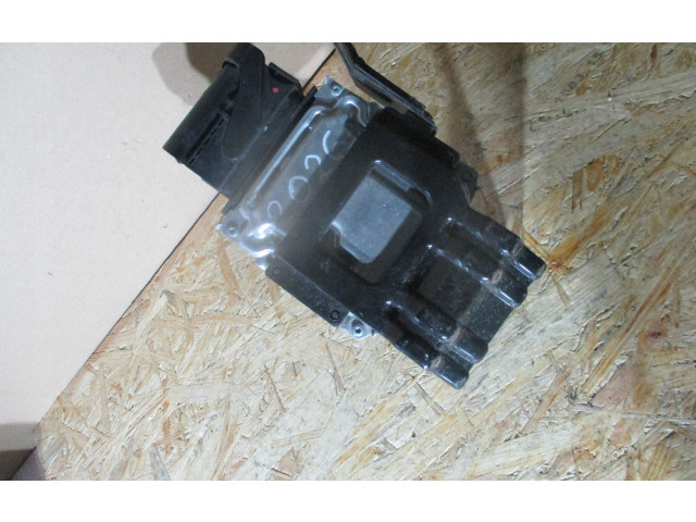 Блок управления двигателя 2B350 Hyundai ix20