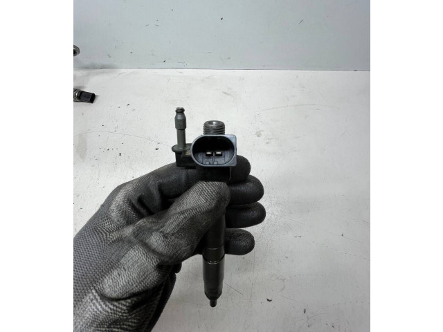 Vstřikovač 7800123, 0445010617 BMW X5 E70 N57 D30 A