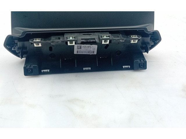 Дисплей 9838129680 Peugeot 2008 II