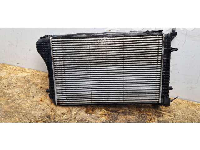 Интеркулер  1K0145803H   Volkswagen Touran I 
