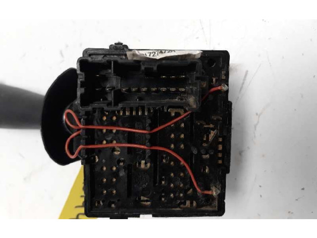 Ручка стеклоочистителей 681727472R Dacia Dokker