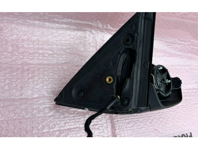 Зеркало электрическое Skoda Fabia Mk3 (NJ) 2015 - 2021 года