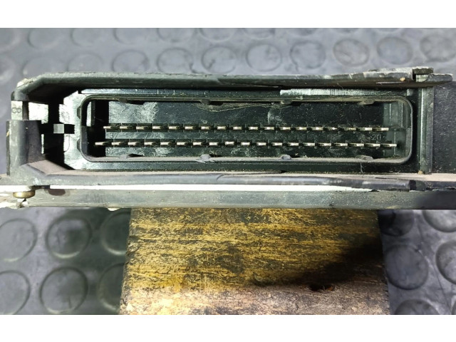 Řídící jednotka 0261200682   Toyota Carina T190 