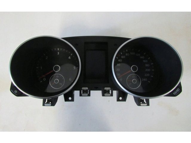 Панель приборов 5K0920862A, A2C53428877000348 Volkswagen Golf VI