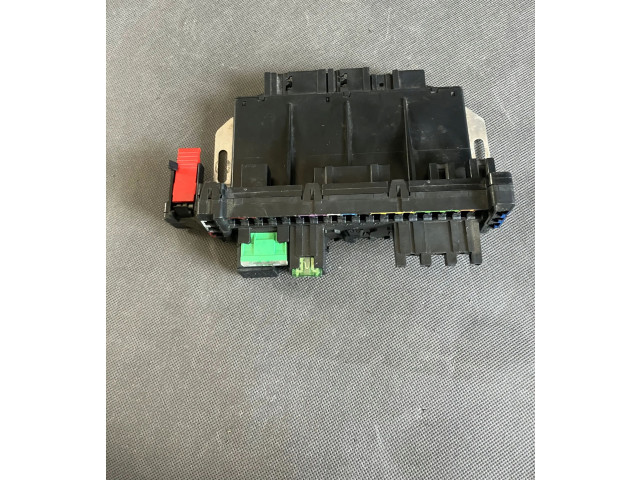 Блок предохранителей A2305454032, A2305454032 Mercedes-Benz SL R230