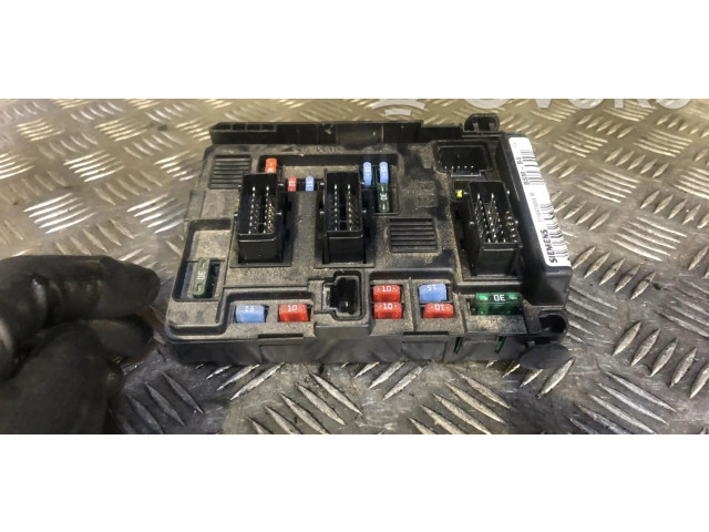 Pojistková skříňka Řídící jednotka BSM 9650618380   Peugeot 1007 2005