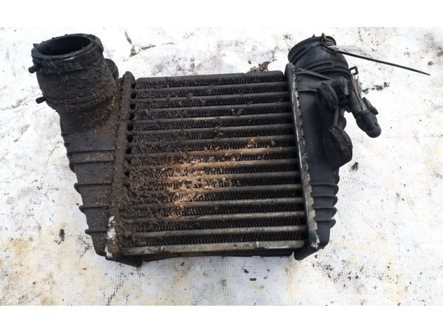 Интеркулер  1j0145803   Volkswagen Golf IV 