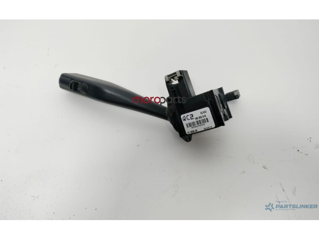 Ручка стеклоочистителей 1K0953519 Volkswagen Caddy