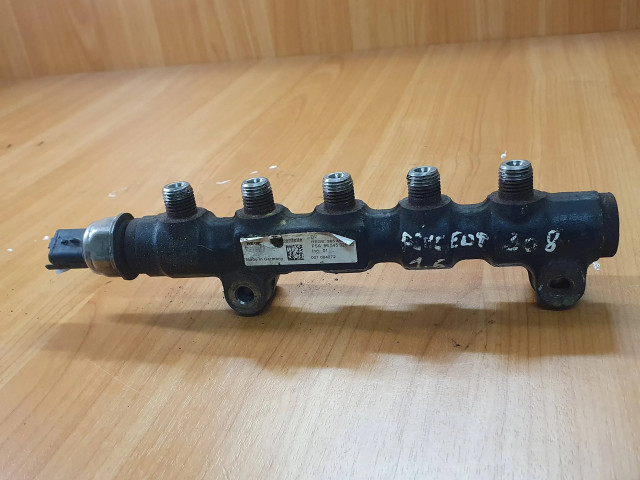 Vstřikovací lišta 9654590, 9654592680 Citroen Berlingo pro naftový motor 1.6