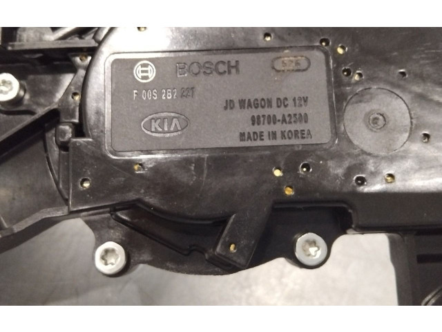 Моторчик заднего дворника 98700A2500    KIA Ceed