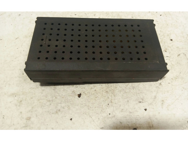 Блок предохранителей 9494343, 9494509 Volvo S80