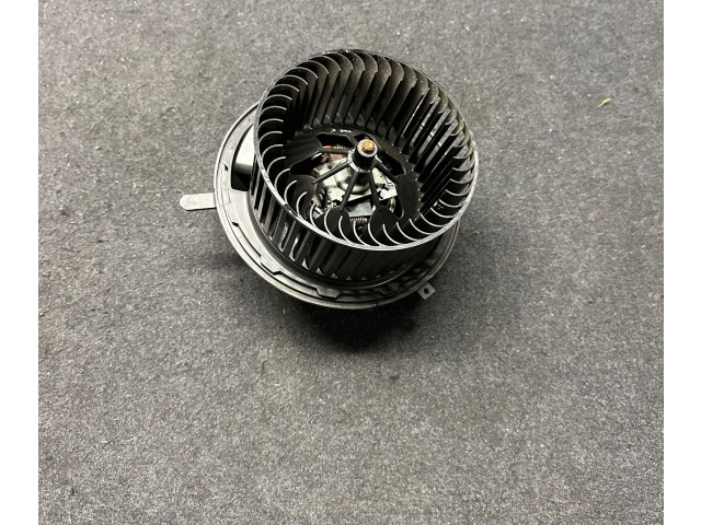 Вентилятор печки 9227670, 9265892 BMW X3 F25