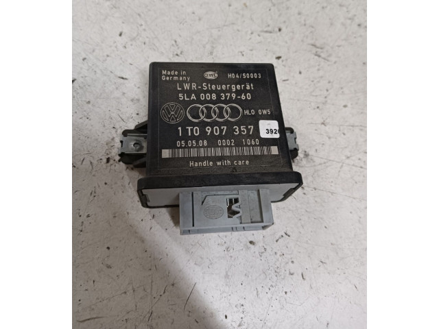 Блок комфорта 1t0907357   Skoda Octavia Mk2 (1Z)   