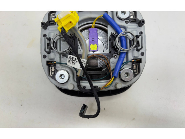 Подушка безопасности водителя 1Z0880201AK Skoda Octavia Mk2 (1Z)