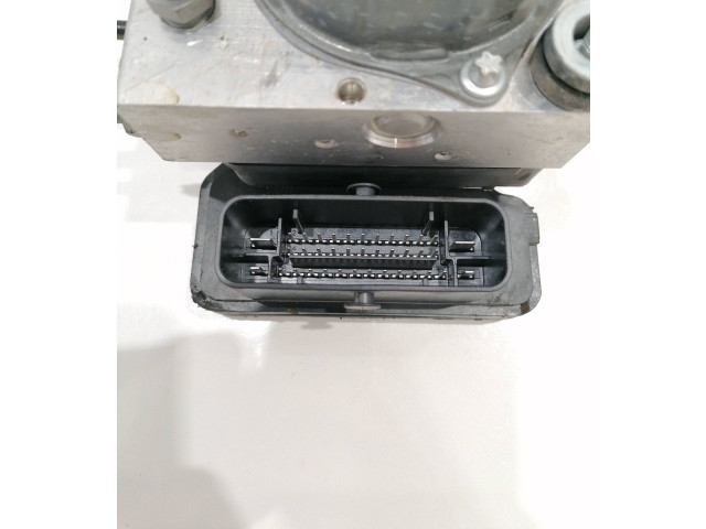 Jednotka ABS A0004313900 Mercedes-Benz GLA W156 2017