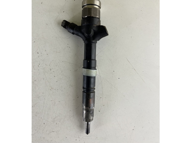 Vstřikovač 236700G010   Toyota RAV 4 (XA20)     