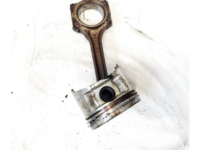 Поршень с шатуном Rover 620
