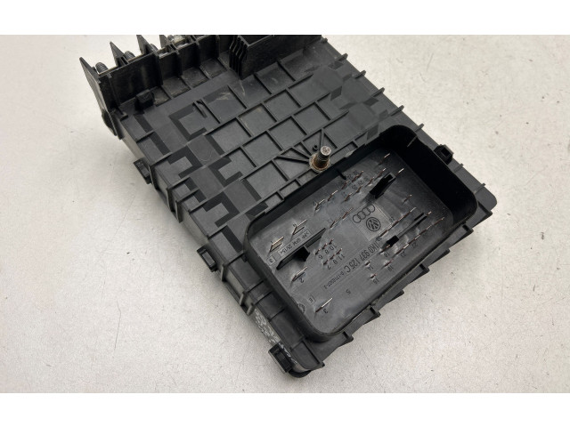 Блок предохранителей 017183073, 1K0937125C Skoda Superb B6 (3T)