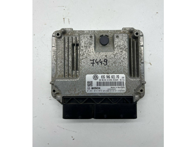 Řídící jednotka 03G906021PD   Volkswagen Caddy 2008