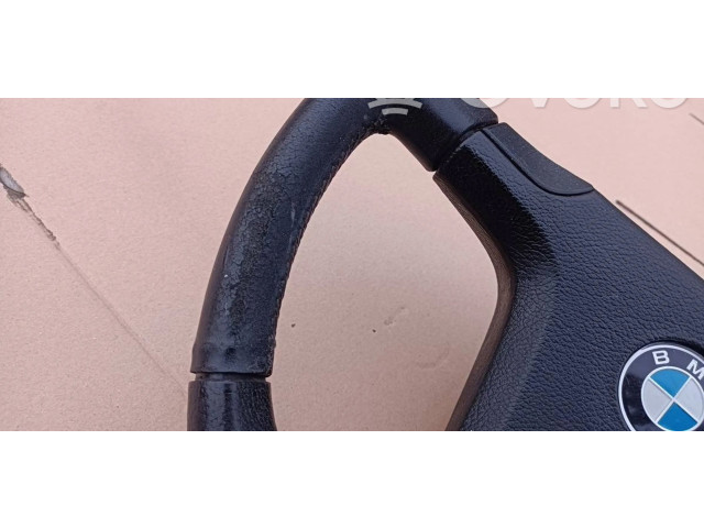 Volant BMW 6 E24 1985