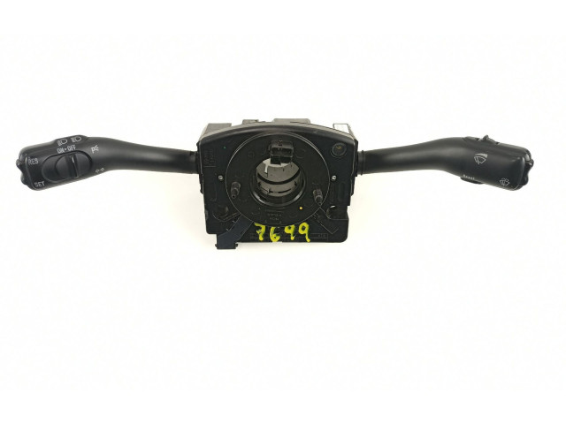 Ручка стеклоочистителей 4B0953503G   Volkswagen Passat Alltrack