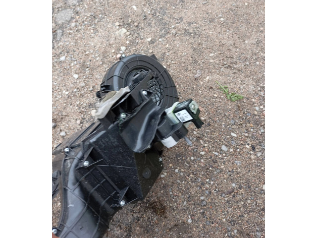 Вентилятор печки    31449328, 00050427   Volvo XC90