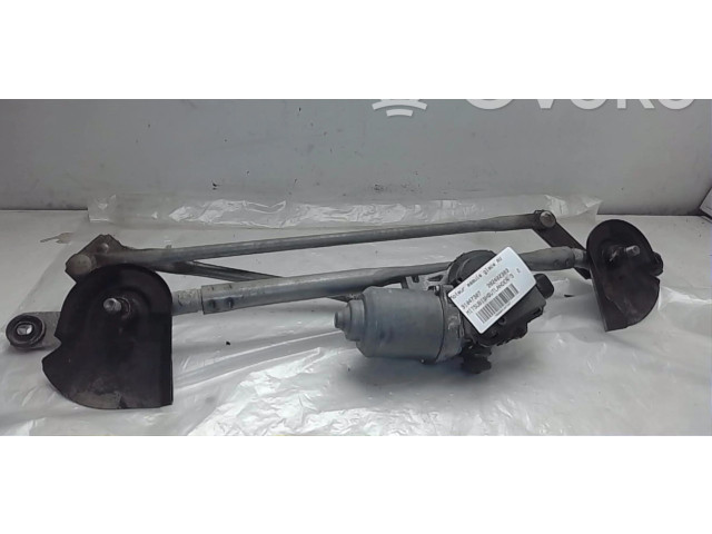 Моторчик дворников 8250B085 Mitsubishi Outlander