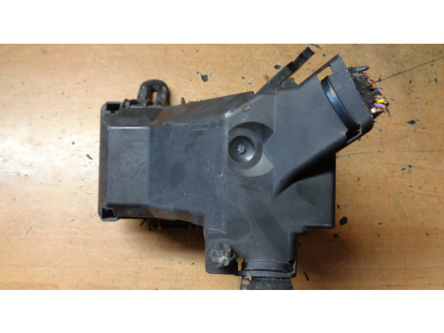 Блок предохранителей GU5T14B192AA, G1B512A581BH   Ford Ka    