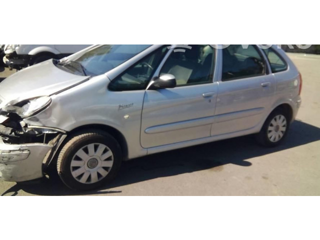Панель приборов 00006105VY Citroen Xsara Picasso