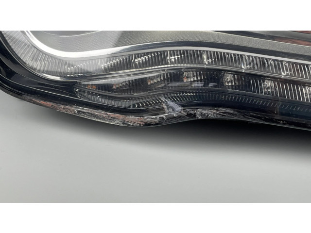 Передняя фара