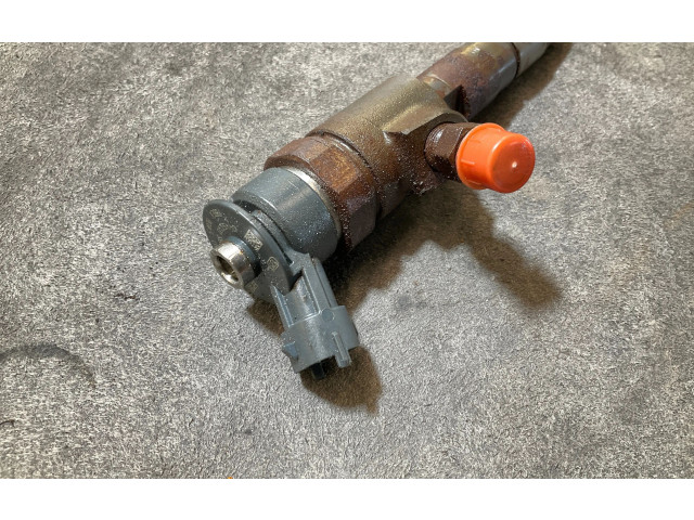 Форсунка 0445110566    Peugeot Partner III  DV5RD 