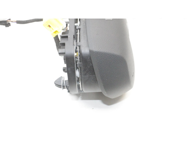 Подушка безопасности водителя 5E3880201S Skoda Octavia Mk4
