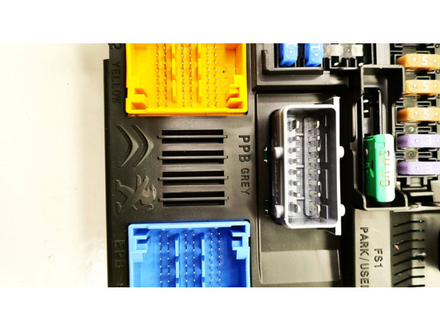 Pojistková skříňka 9832881380, 28719742 Peugeot 508 II 2021