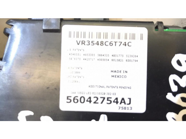 Фонарь освещения передних мест