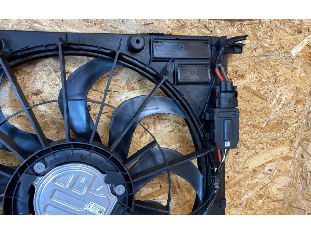 Вентилятор радиатора     8472314    BMW X3 G01 