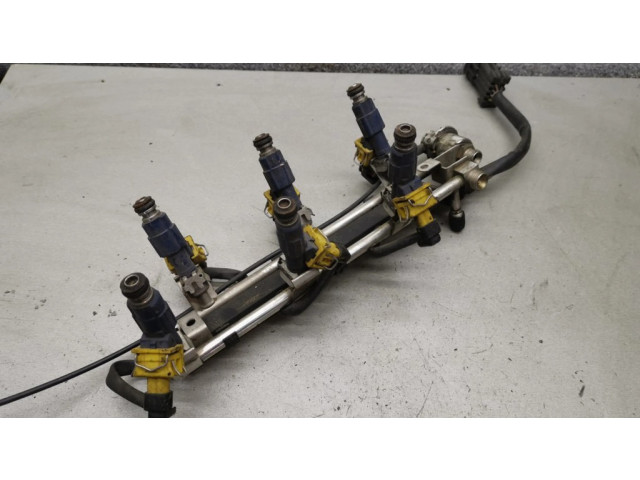 Vstřikovač 0280155712 Opel Omega B2 pro benzínový motor 3.0