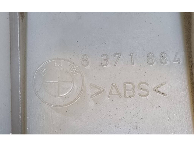 Блок предохранителей 8371884 Alpine B10 E39