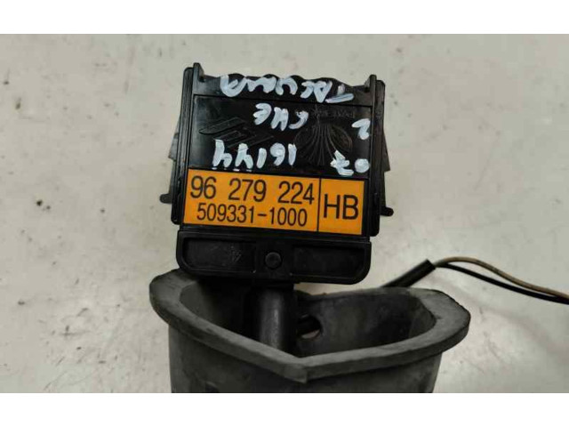 Ручка стеклоочистителей 96279224 Chevrolet Tacuma